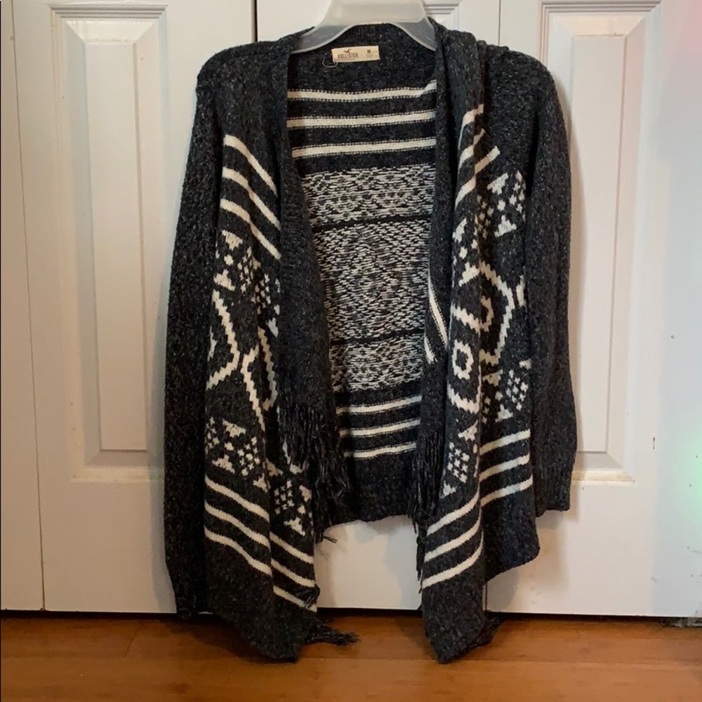 Hollister Sweater (M)